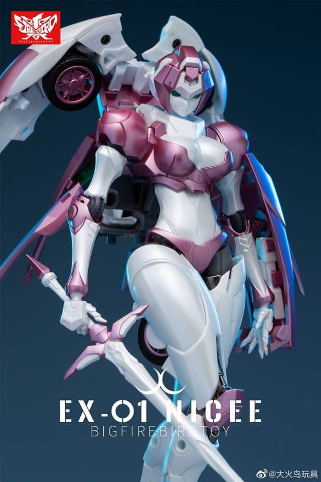 BIG FIREBIRD TOY 大火鸟玩具 - 武机姬 EX-1 Nicee (Arcee) | IACON STORE